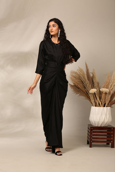 designer party wear dresses - black cocktail gown 