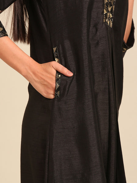 Black Bemberg Silk Dress (Midnight Peppercorn & Ash Chantilly)- AS0752